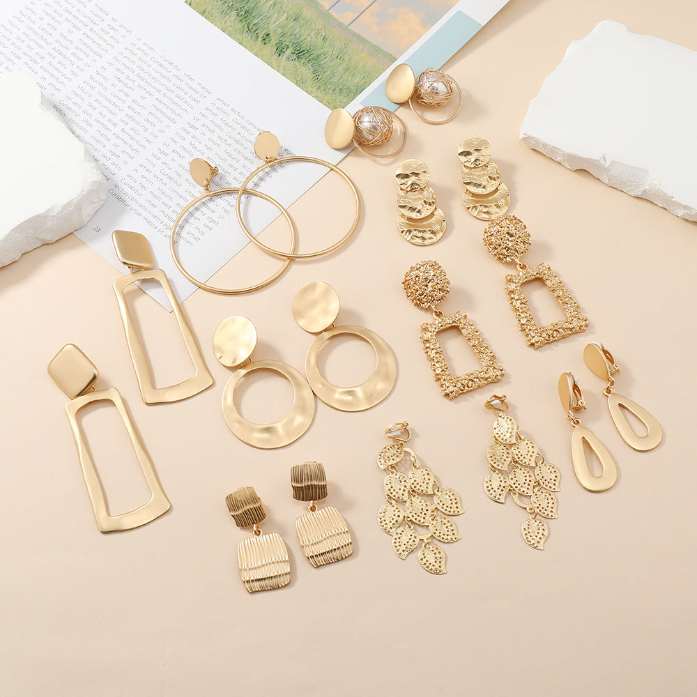 Wholesale Fashion Exaggerated Alloy Geometric Electroplated Matt Gold Clip Earrings